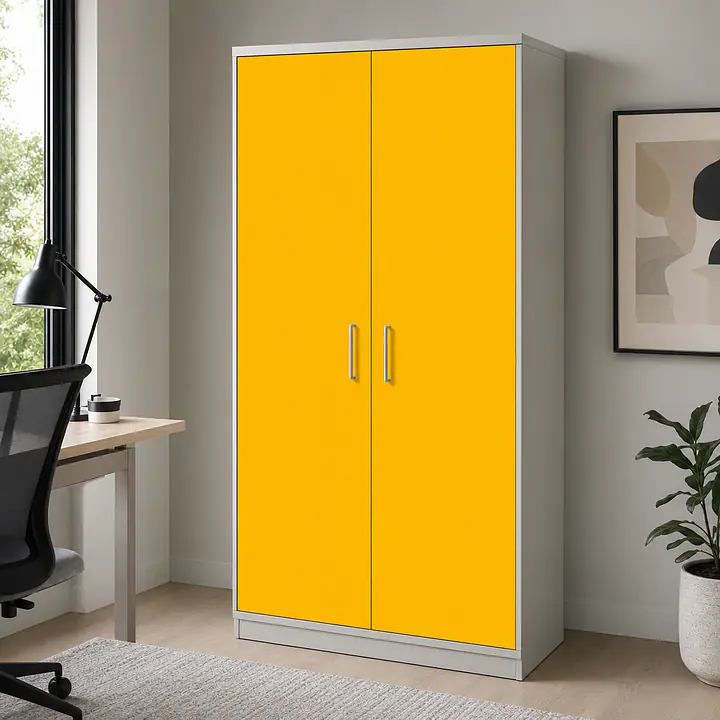 Möbelfolie Sonnengelb matt auf Schrank