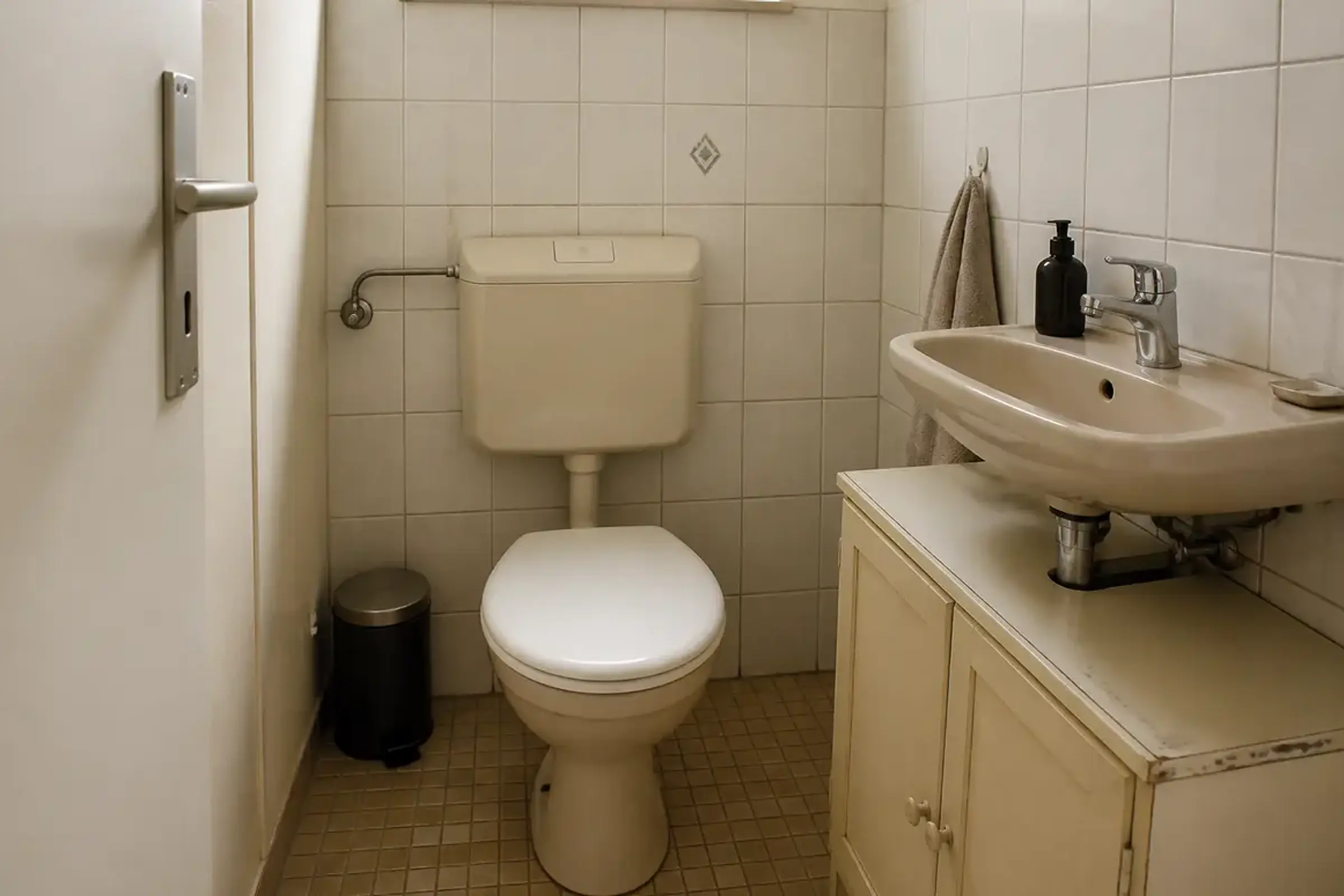 die ausgangslage im gaeste wc festhalten journey