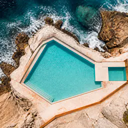 Coastal Pool – Graphic Coastal Calm