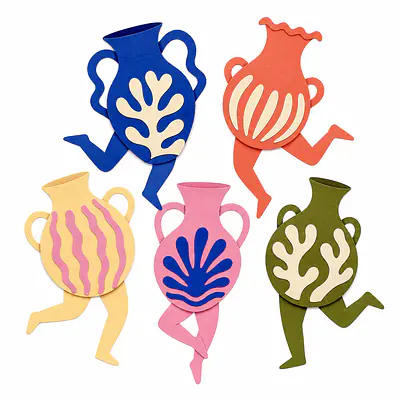 Dancing Vases – verspielte Keramikfiguren primary image